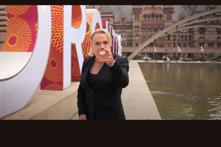 eddie izzard in toronto