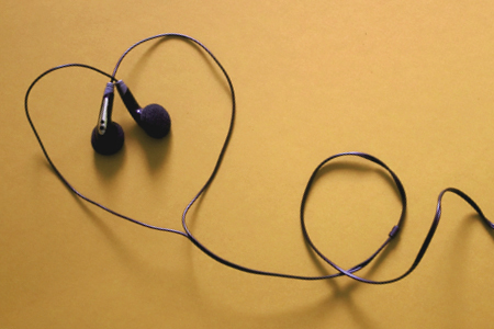 Services - earphones