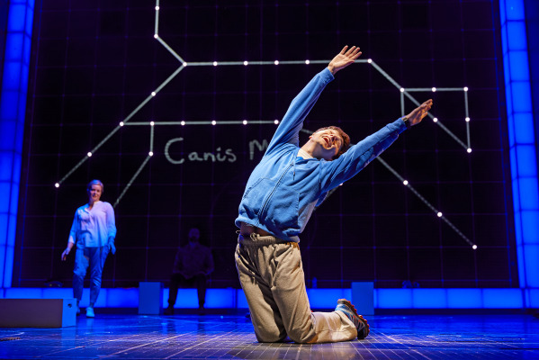 Julie Hale (Siobhan) & Joshua Jenkins (Christopher Boone) in a scene from Curious Incident International Tour.
